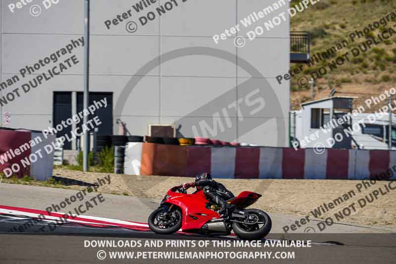 Circuito de Navarra;Spain;event digital images;motorbikes;no limits;peter wileman photography;trackday;trackday digital images